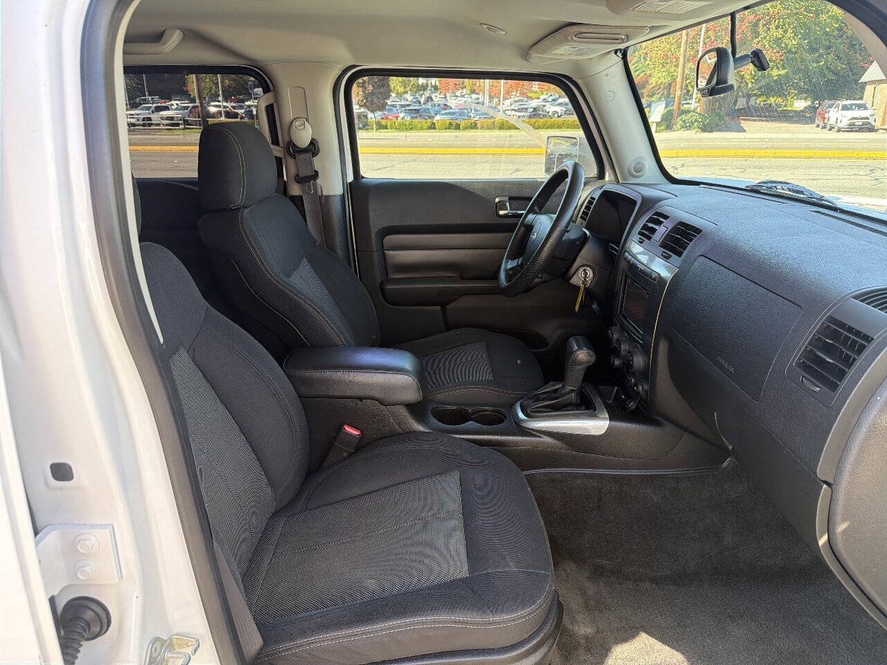 Used 2008 HUMMER H3 AWD/4WD image 16
