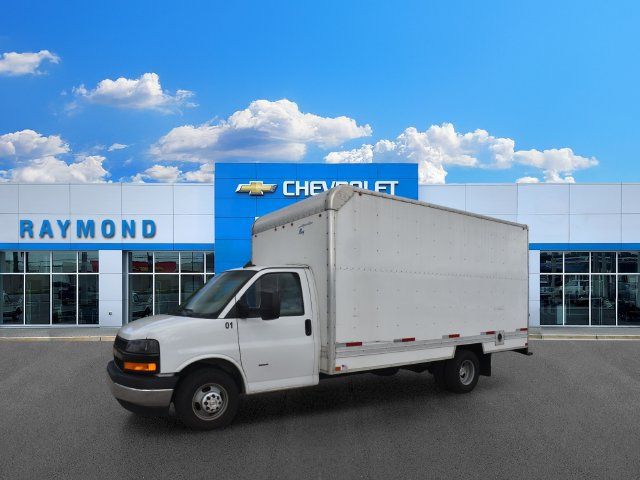 Used 2021 Chevrolet Express 3500 w/ Power Convenience Package RWD image 7