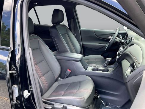 Used 2024 Chevrolet Equinox RS FWD image 14
