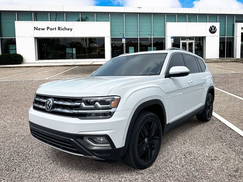 Used 2019 Volkswagen Atlas SEL Premium AWD/4WD image 2