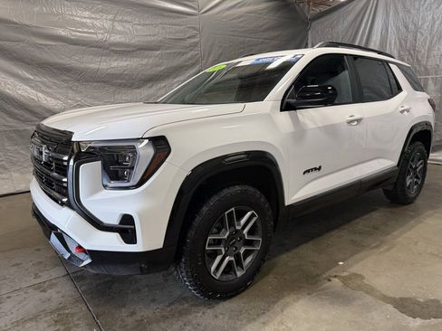Used 2026 GMC Terrain AT4 w/ Convenience Package III AWD/4WD image 3