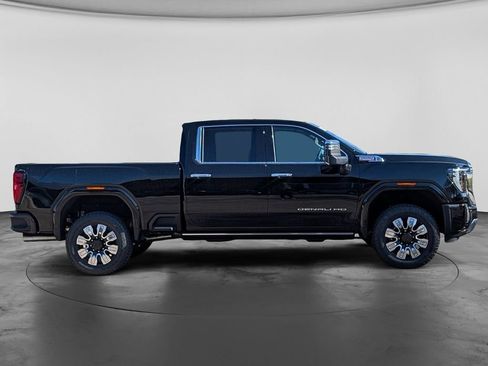 New 2026 GMC Sierra 3500 Denali w/ Denali Reserve Package AWD/4WD image 24