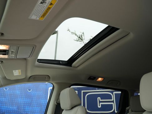 New 2026 Honda Odyssey EX-L image 17