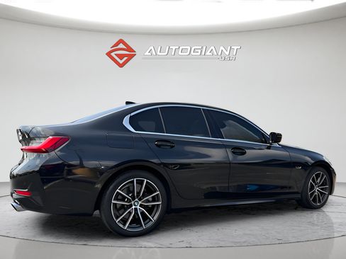 Used 2022 BMW 330e RWD image 8