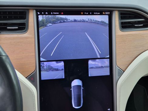 Used 2020 Tesla Model X Long Range AWD/4WD image 21