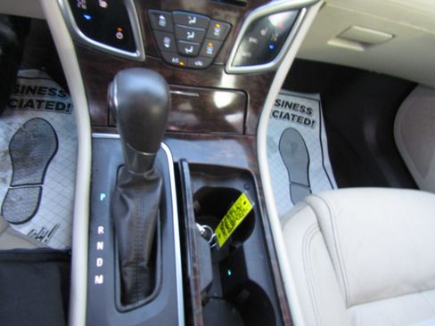 Used 2015 Buick LaCrosse Leather image 13