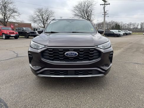 Used 2023 Ford Escape ST-Line w/ Tech Pack #1 image 11