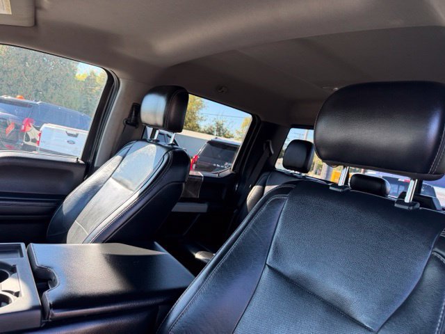 Used 2019 Ford F250 Lariat w/ Lariat Value Package AWD/4WD image 3