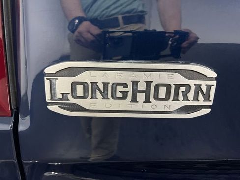 Used 2020 RAM 1500 Longhorn image 32