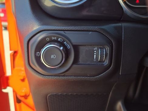 Certified 2023 Jeep Wrangler Altitude image 21