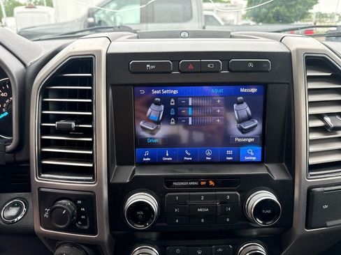 Used 2020 Ford F150 Platinum w/ Equipment Group 701A Luxury AWD/4WD image 16