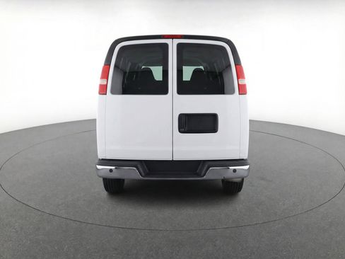 Used 2025 Chevrolet Express 3500 LT w/ LT Preferred Equipment Group RWD image 7