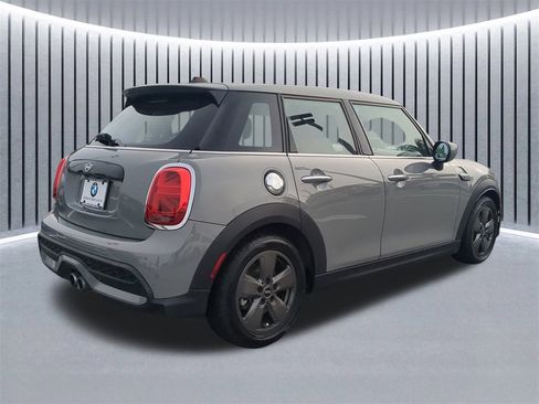 Used 2022 MINI Cooper S image 5