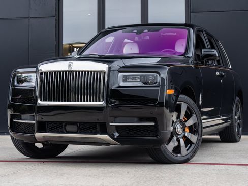 Used 2024 Rolls-Royce Cullinan image 1