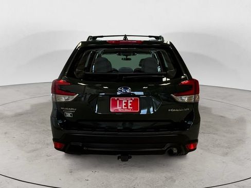 Used 2023 Subaru Forester AWD/4WD image 5