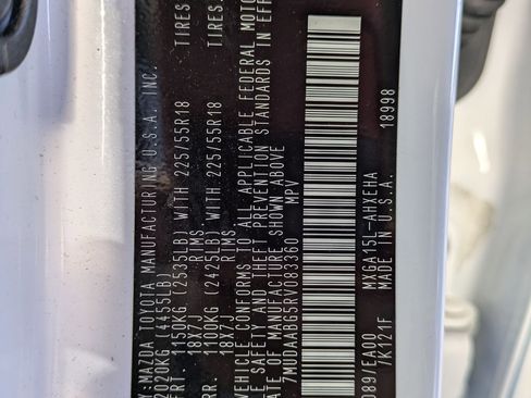 Used 2024 Toyota Corolla Cross XLE image 26