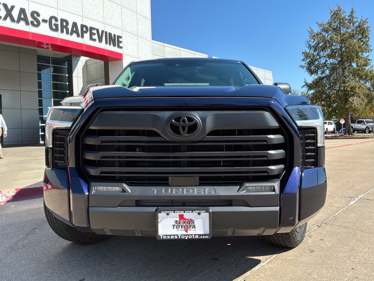 Used 2024 Toyota Tundra SR5 AWD/4WD image 3