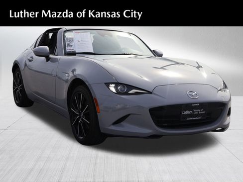 Used 2024 MAZDA MX-5 Miata RF Grand Touring image 1