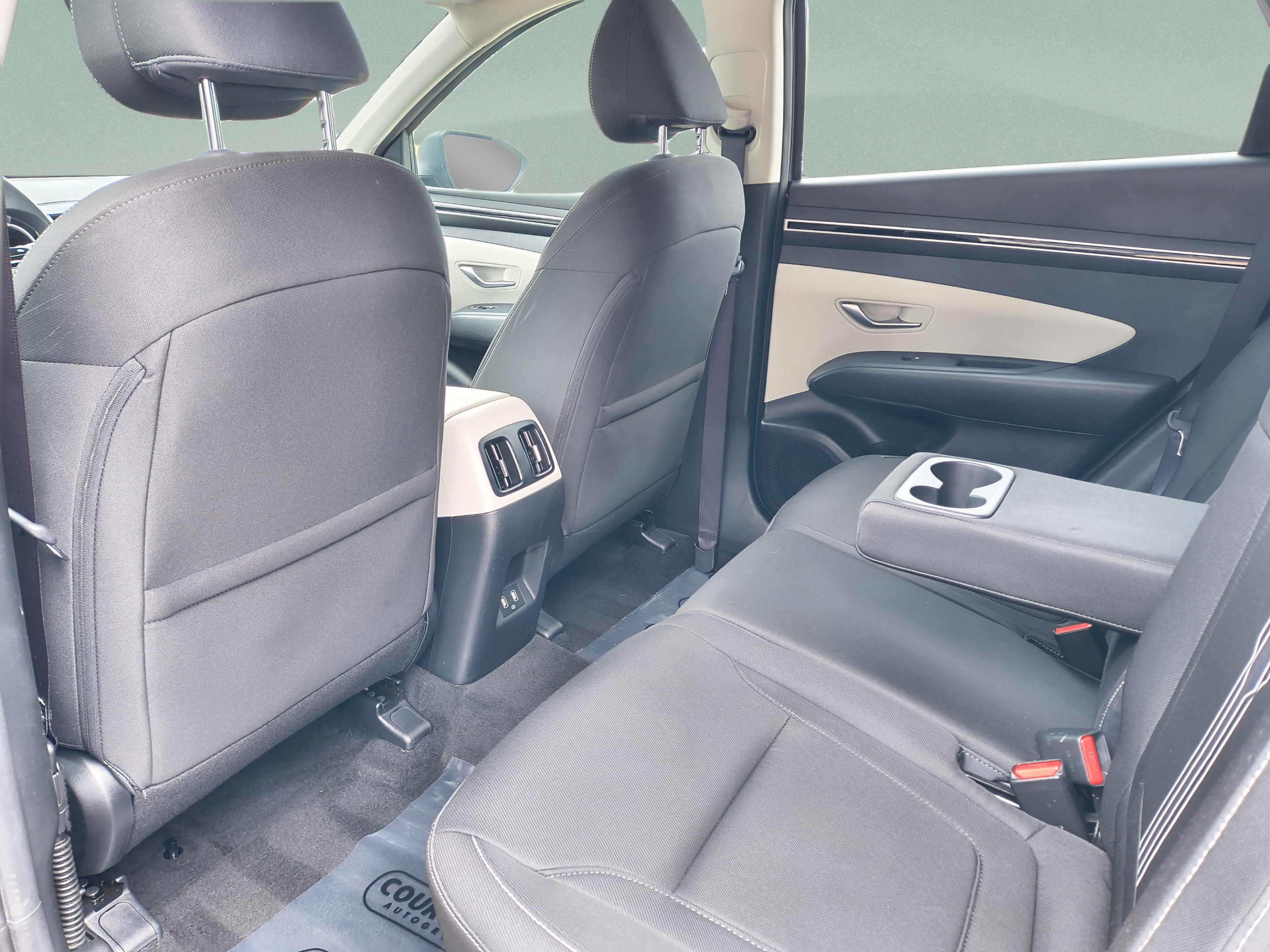 Certified 2023 Hyundai Tucson SEL AWD/4WD image 16
