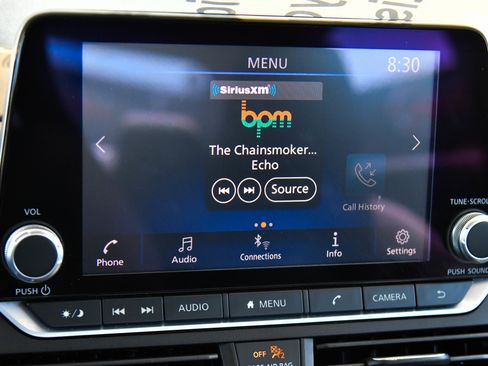 Used 2023 Nissan Altima 2.5 SV FWD image 22