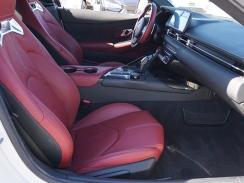 Used 2022 Toyota Supra Premium image 14