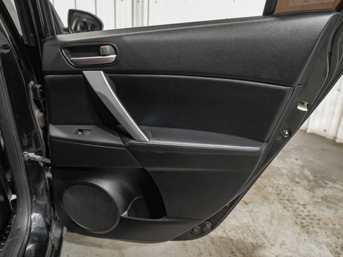 Used 2012 MAZDA MAZDA3 i Grand Touring w/ Tech Pkg image 42