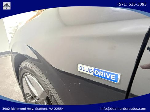 Used 2020 Hyundai Ioniq SEL FWD image 15