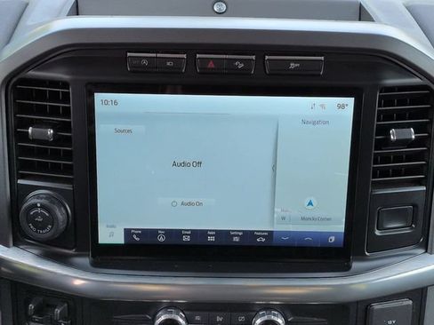 Used 2021 Ford F150 Lariat w/ Equipment Group 502A High AWD/4WD image 18