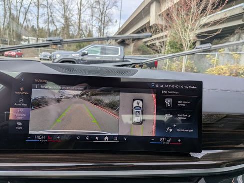 Used 2026 BMW X5 xDrive40i w/ Premium Package image 14