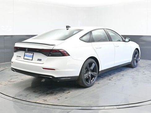 New 2026 Honda Accord Hybrid Sport-L image 10
