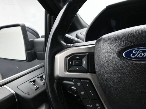 Used 2018 Ford F150 Platinum w/ Equipment Group 701A Luxury AWD/4WD image 23
