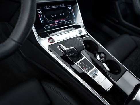 New 2026 Audi RS 6 performance image 10