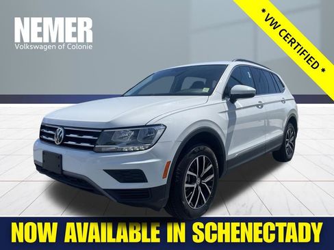 Used 2021 Volkswagen Tiguan SE AWD/4WD image 1