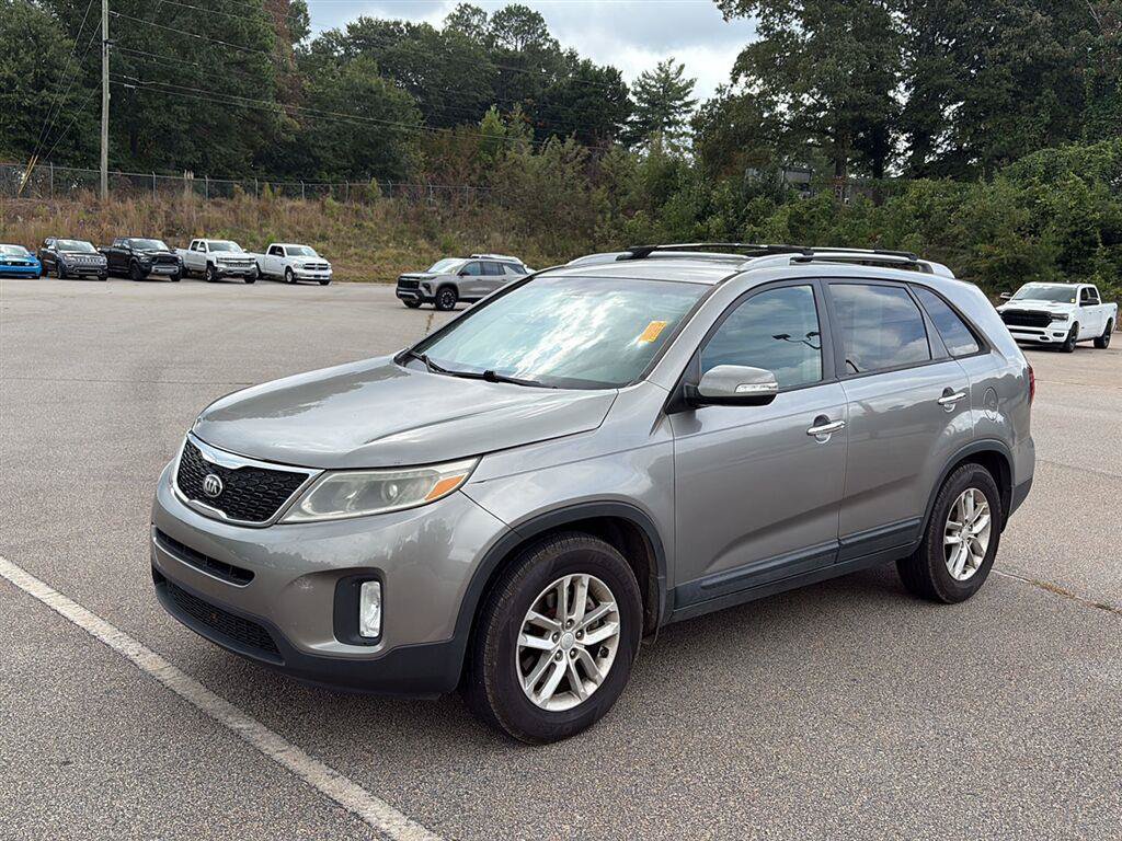 Used 2015 Kia Sorento LX FWD image 1