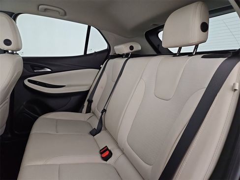 Used 2024 Buick Encore GX Preferred image 30