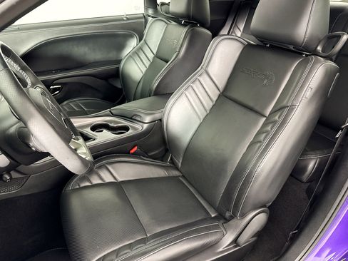 Used 2023 Dodge Challenger SRT Hellcat w/ Driver Convenience Group image 19