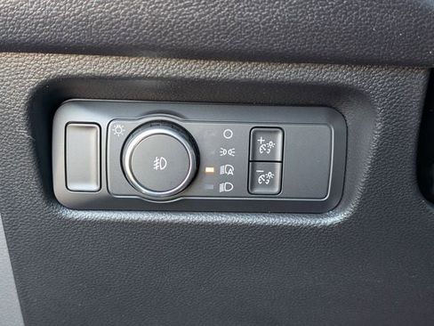 New 2025 Ford Ranger XLT w/ Equipment Group 301A High image 21