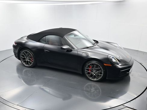 Used 2024 Porsche 911 Carrera S image 31