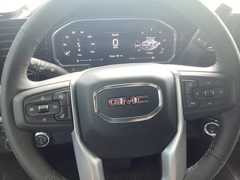 New 2026 GMC Sierra 2500 SLT w/ SLT Premium Package AWD/4WD image 33