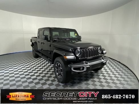 New 2026 Jeep Gladiator Sport image 1