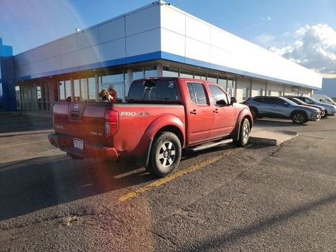 Used 2012 Nissan Frontier PRO-4X AWD/4WD image 5