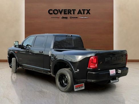 Used 2025 RAM 3500 Limited AWD/4WD image 3