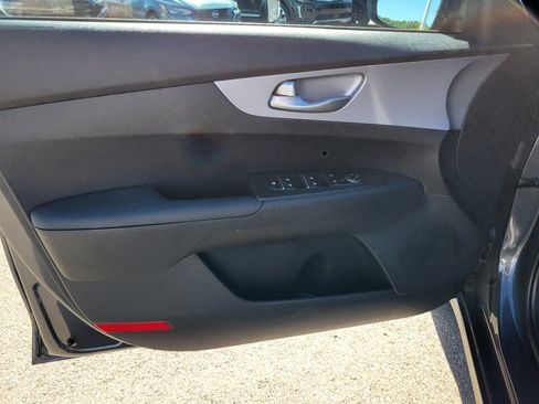 Used 2024 Kia Forte LXS FWD image 18