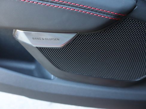 Used 2023 Audi RS e-tron GT image 17