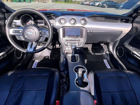 Used 2020 Ford Mustang Premium image 14