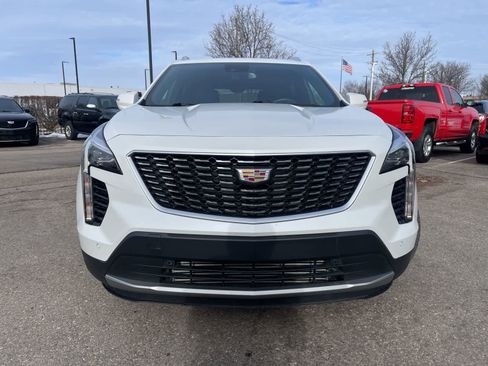 Certified 2022 Cadillac XT4 Premium Luxury w/ Cold Weather Package image 2