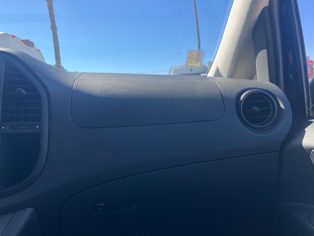 Used 2016 Mercedes-Benz Metris image 17