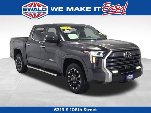Used 2025 Toyota Tundra Limited AWD/4WD image 1