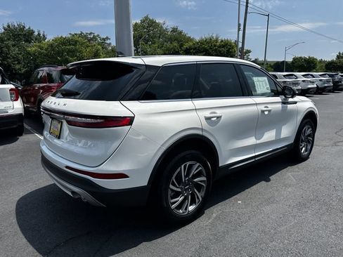 Certified 2024 Lincoln Corsair AWD w/ Equipment Group 101A image 5