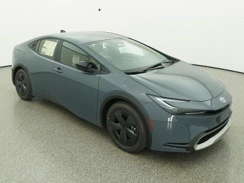 New 2026 Toyota Prius Plug-In Hybrid image 13